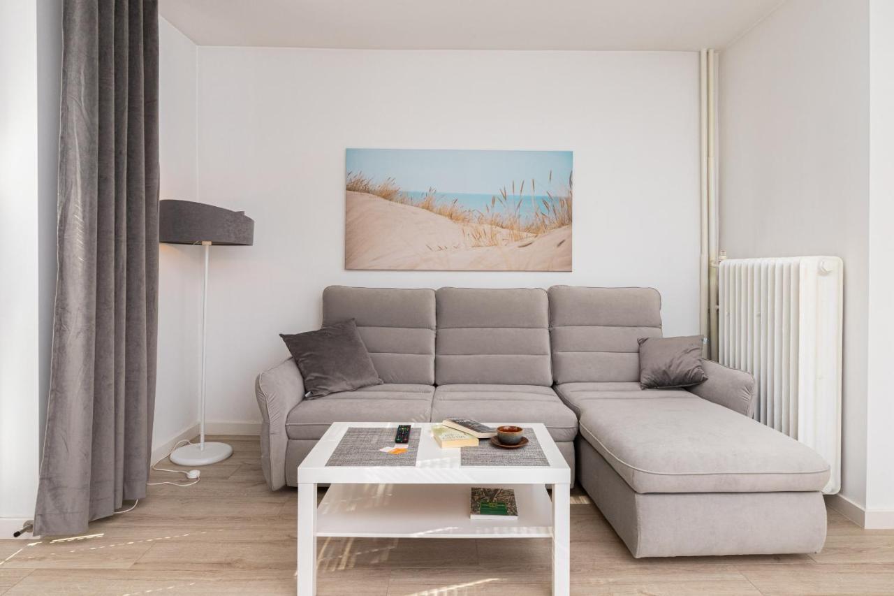 Gdanska Two-Bedroom Apartment Brzezno Beach By Noclegi Renters Gdańsk Exterior foto